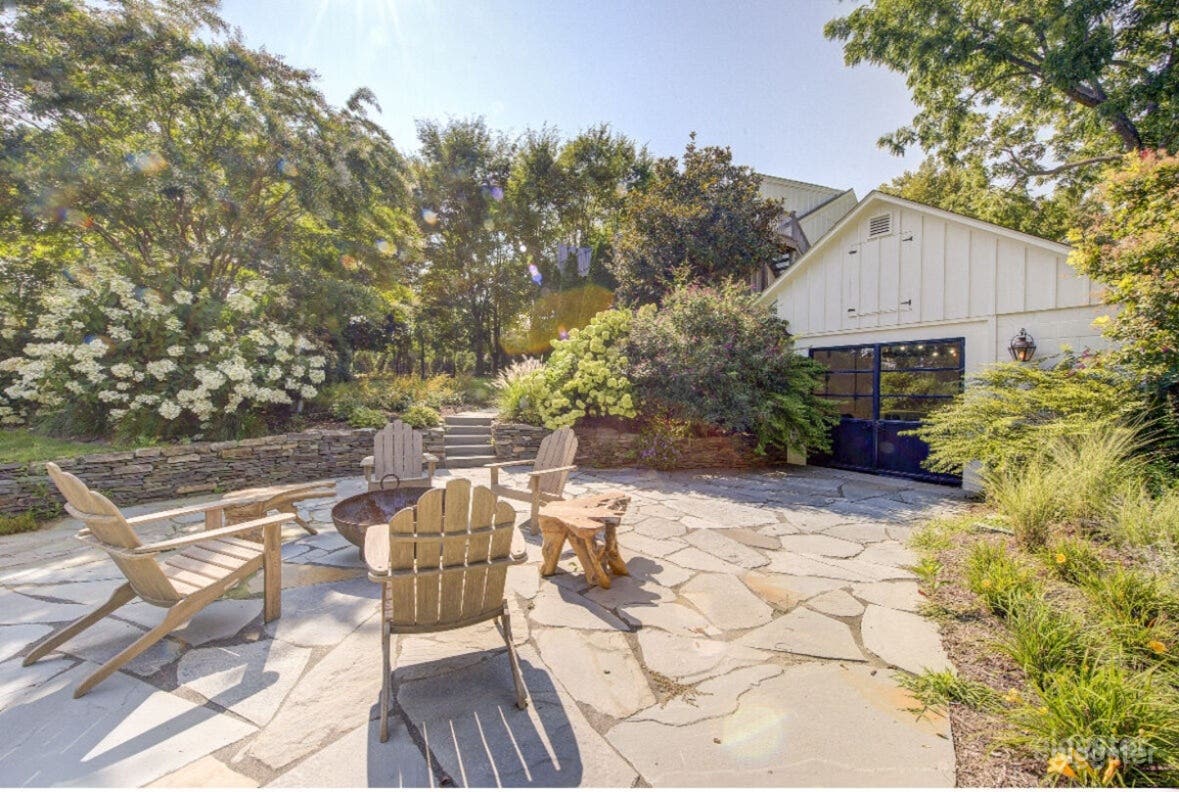 Rustic Barn-Side Backyard Photo 3