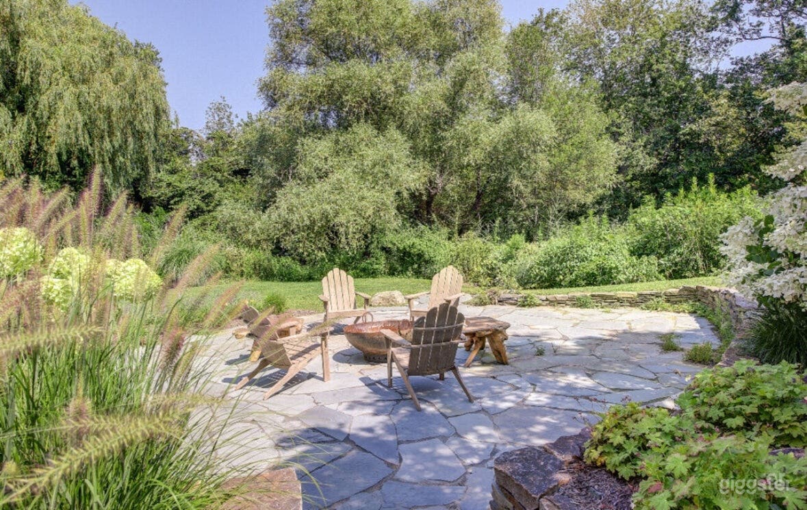 Rustic Barn-Side Backyard Photo 2