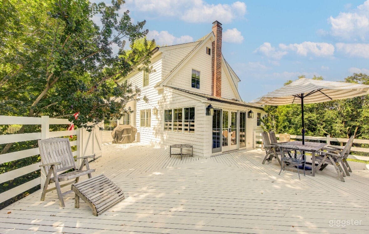 Rustic Barn-Side Backyard Photo 1