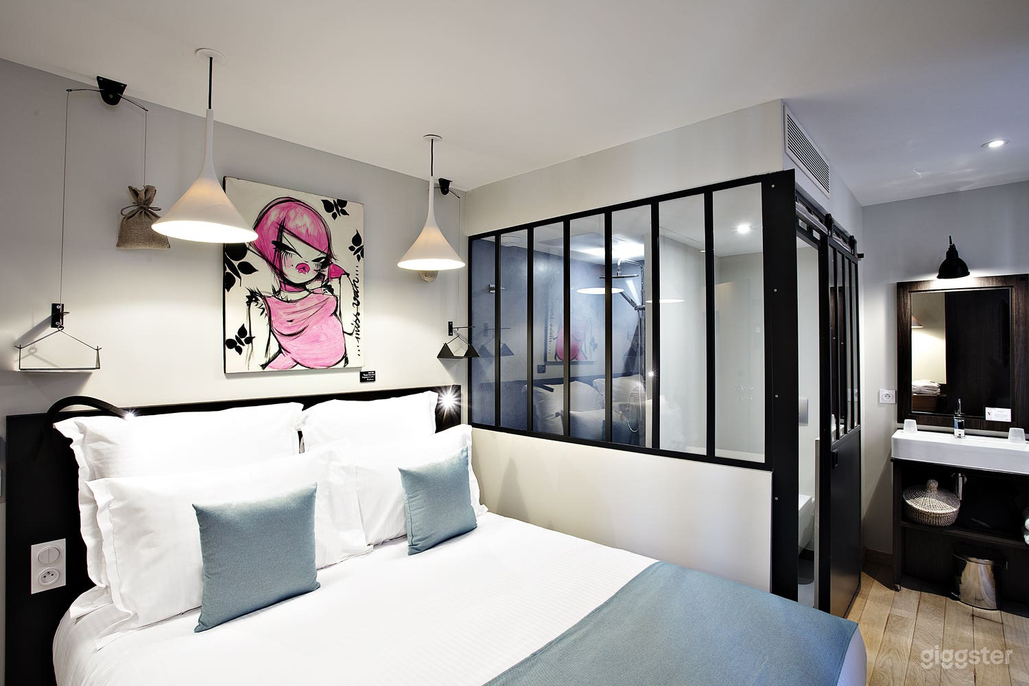 Photo de Lieu de caractère avec cave voûtée et terrasse privée 4