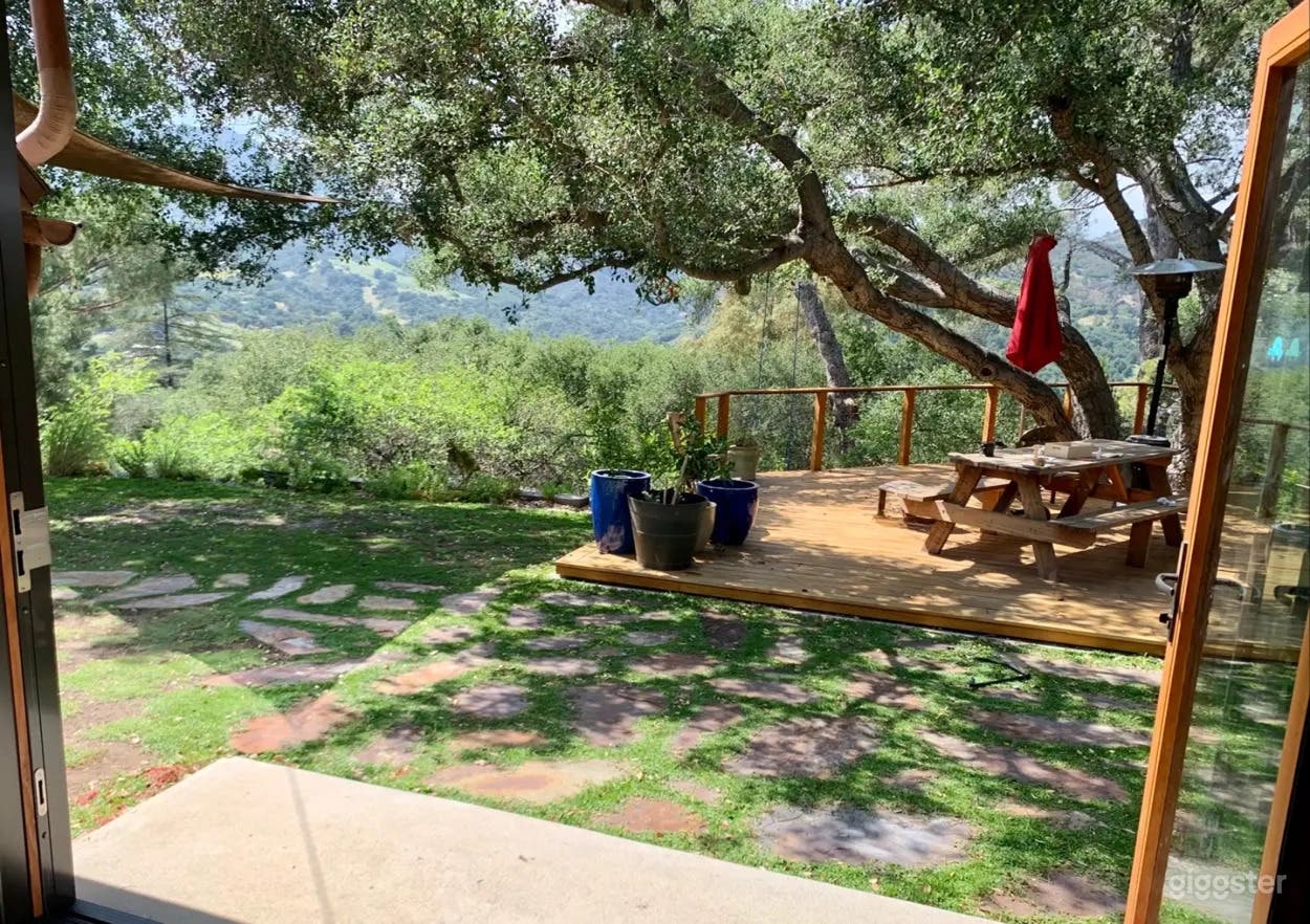 Rustic Mountain Backyard Retreat Photo 2