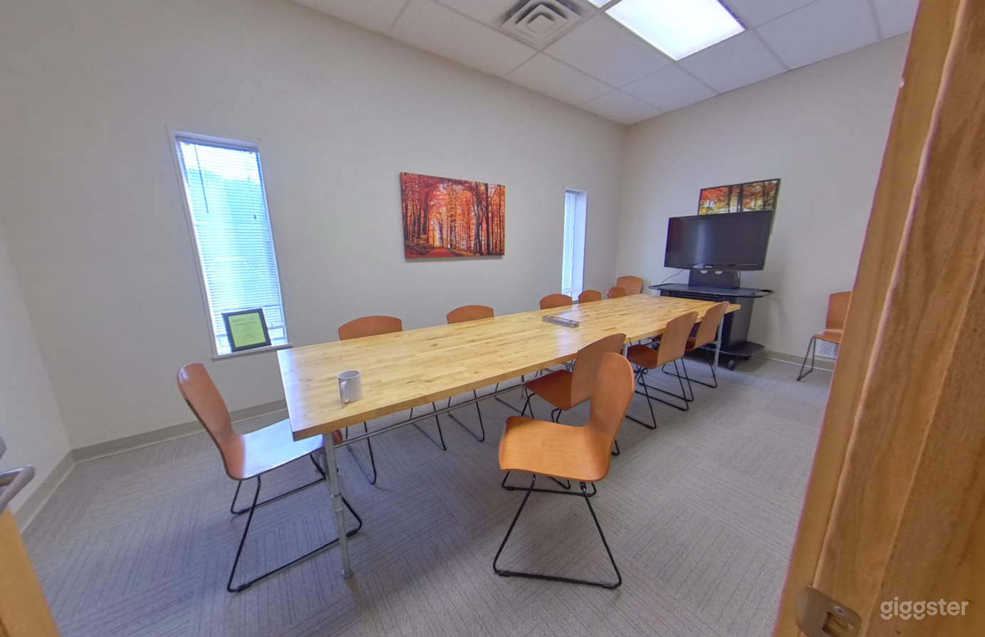 The Fall Conference Room Photo 2