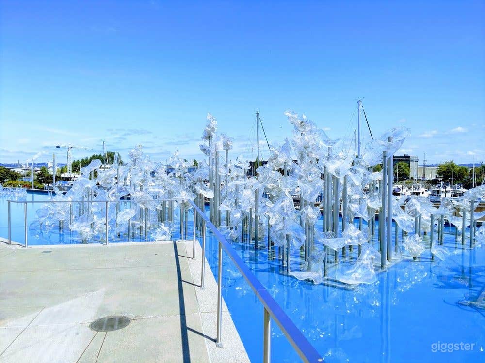 Mezzanine with Views from the City to Mt. Rainier Photo 4