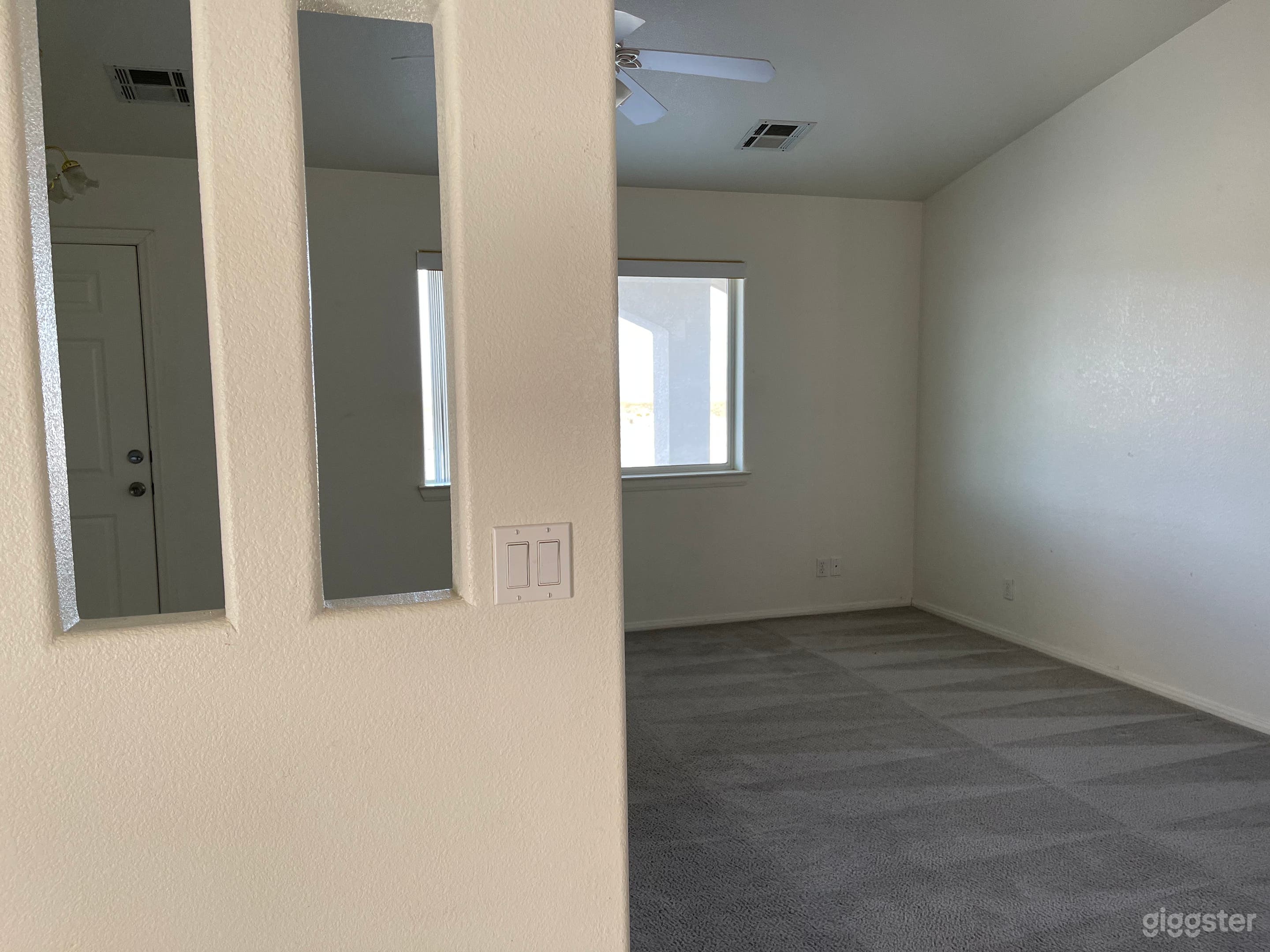 Living or Meeting area