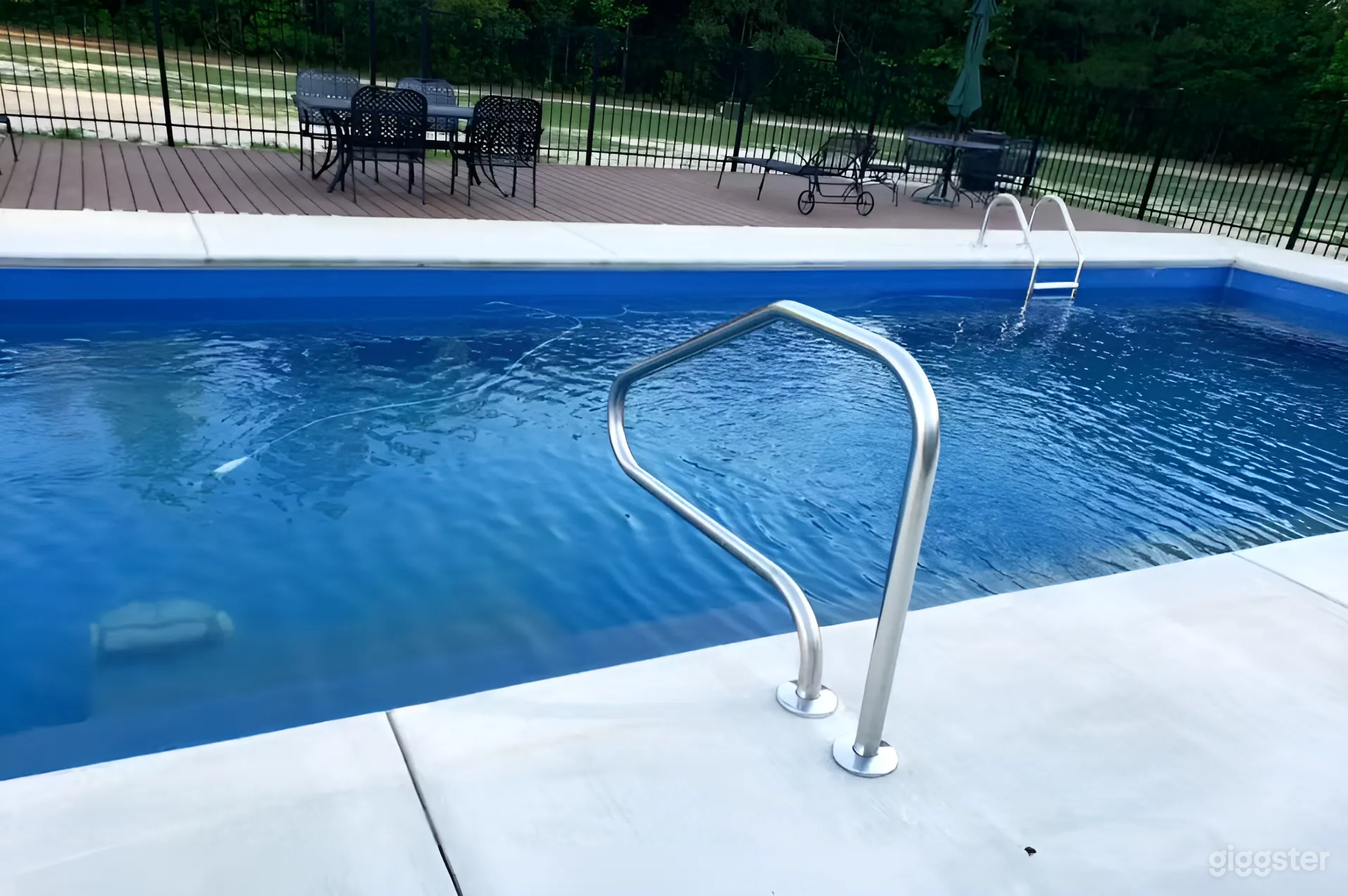 Virginia's Charm Pool Photo 4