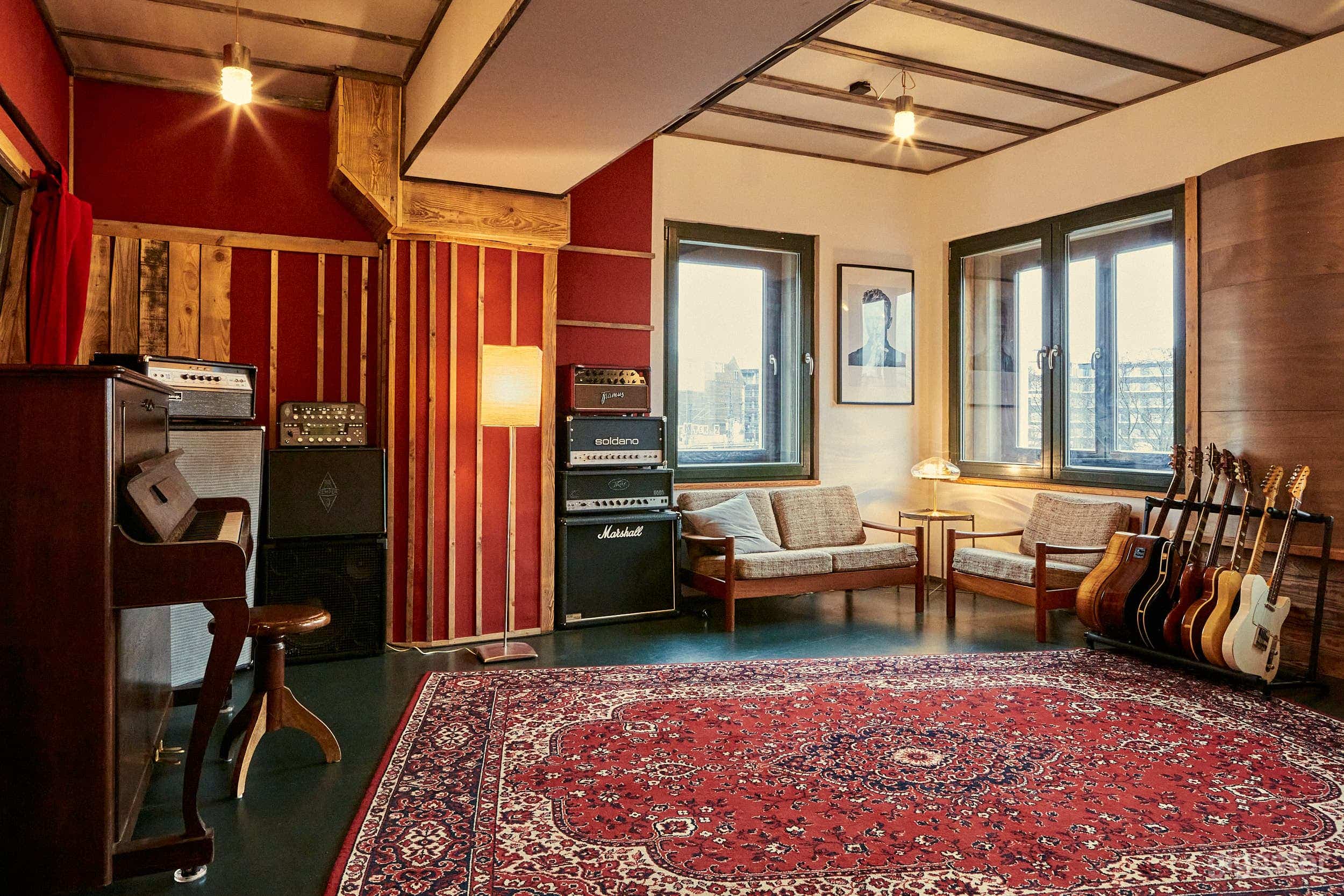 Audio & Video Recording Studio in Berlin Photo 1