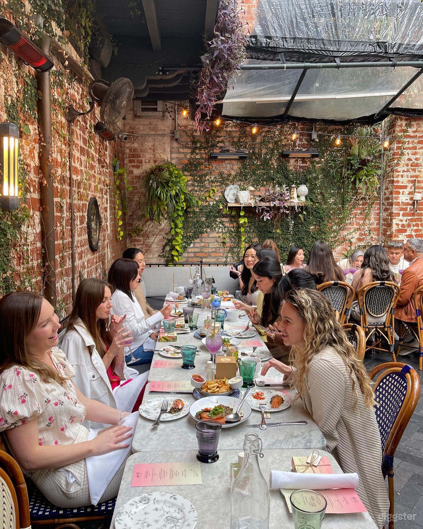 Charming Restaurant feat. a Romantic Brick Courtyard Photo 4