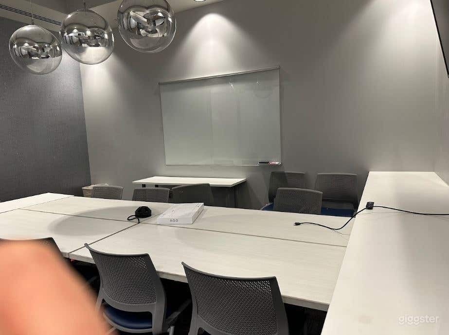 Hustle Hallway in Arizona Photo 3