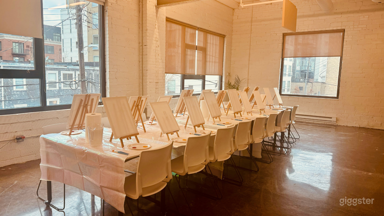  Versatile Classroom in Uptown 