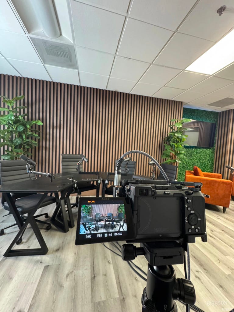  Studio de production de podcasts vidéo 4K de luxe | San Diego 