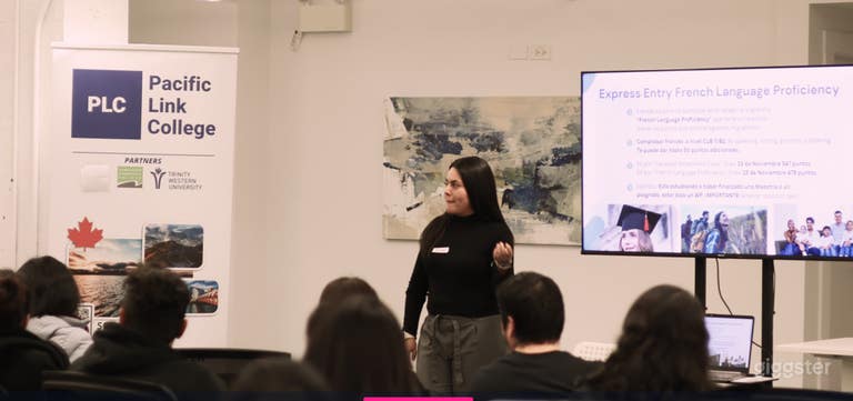  Versatile Event Space 