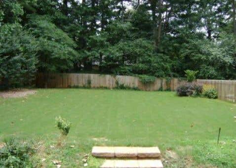  Pool in a suburban ATL House 