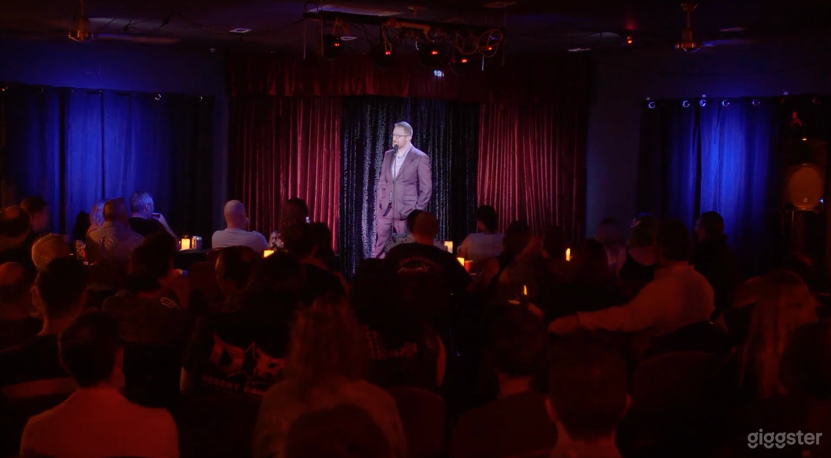 New York-Style Comedy Club Photo 4