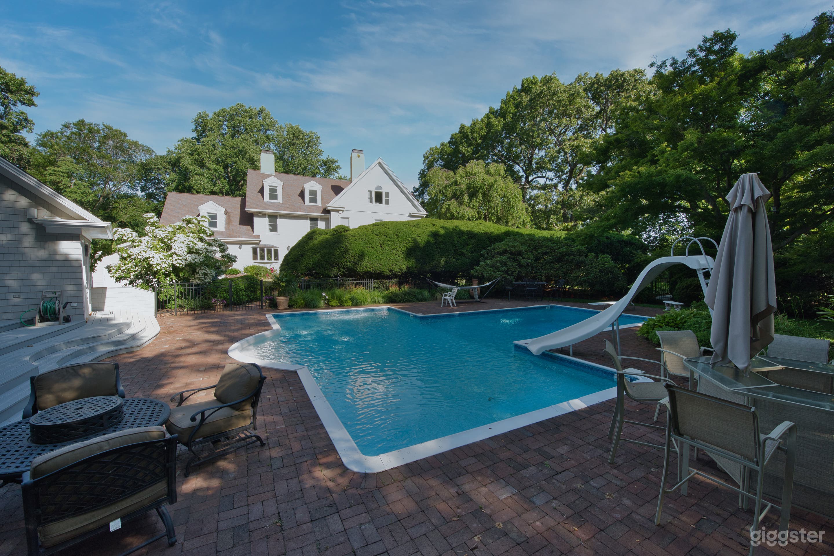 Elegant 1880s Heritage Haven: History, Luxury, Pool &amp; Tennis Court  Photo 2