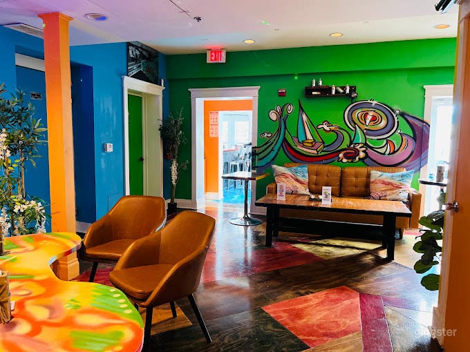  Charming Brewpub & Taproom in Miami Beach (Entire Venue) 