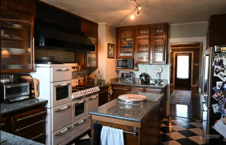  Film  Shoot Location!  The Stove - Cooking Shows 