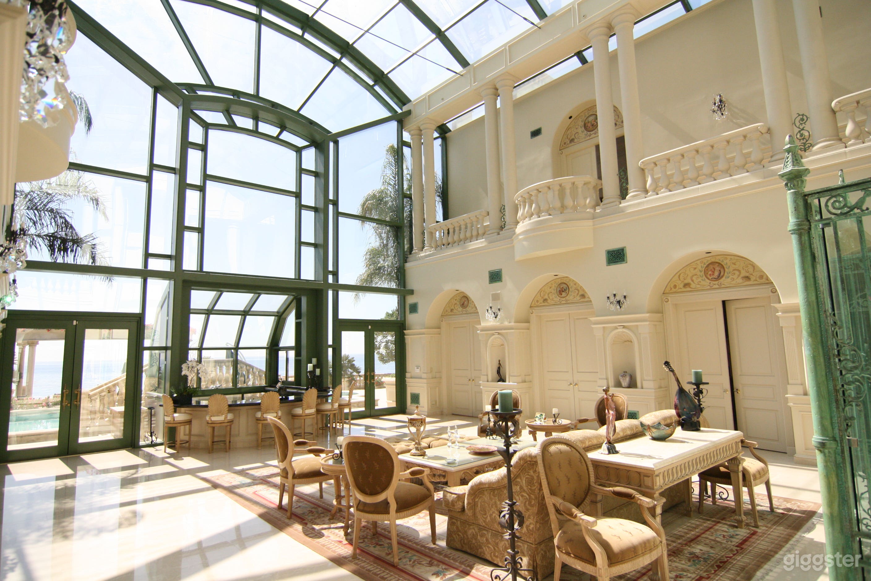 Ocean Atrium Photo 2