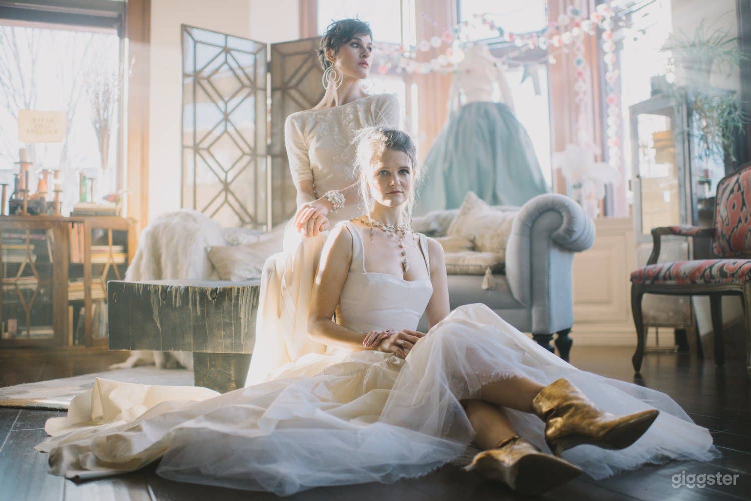 Elegant Bohemian Bridal Salon Photo 1