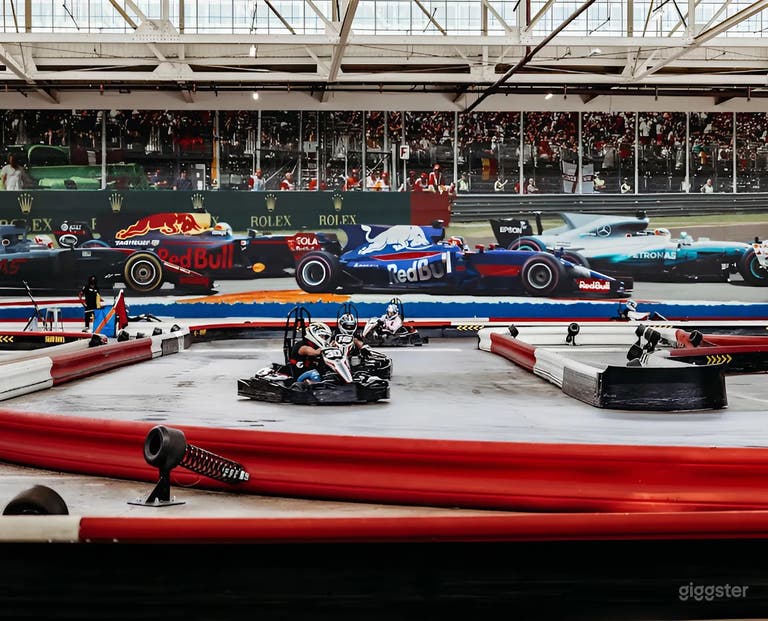  Emozioni ad Alta Velocità sulla Nostra Pista Go-Kart di Prima Classe – Perfetta per Eventi e Feste! 