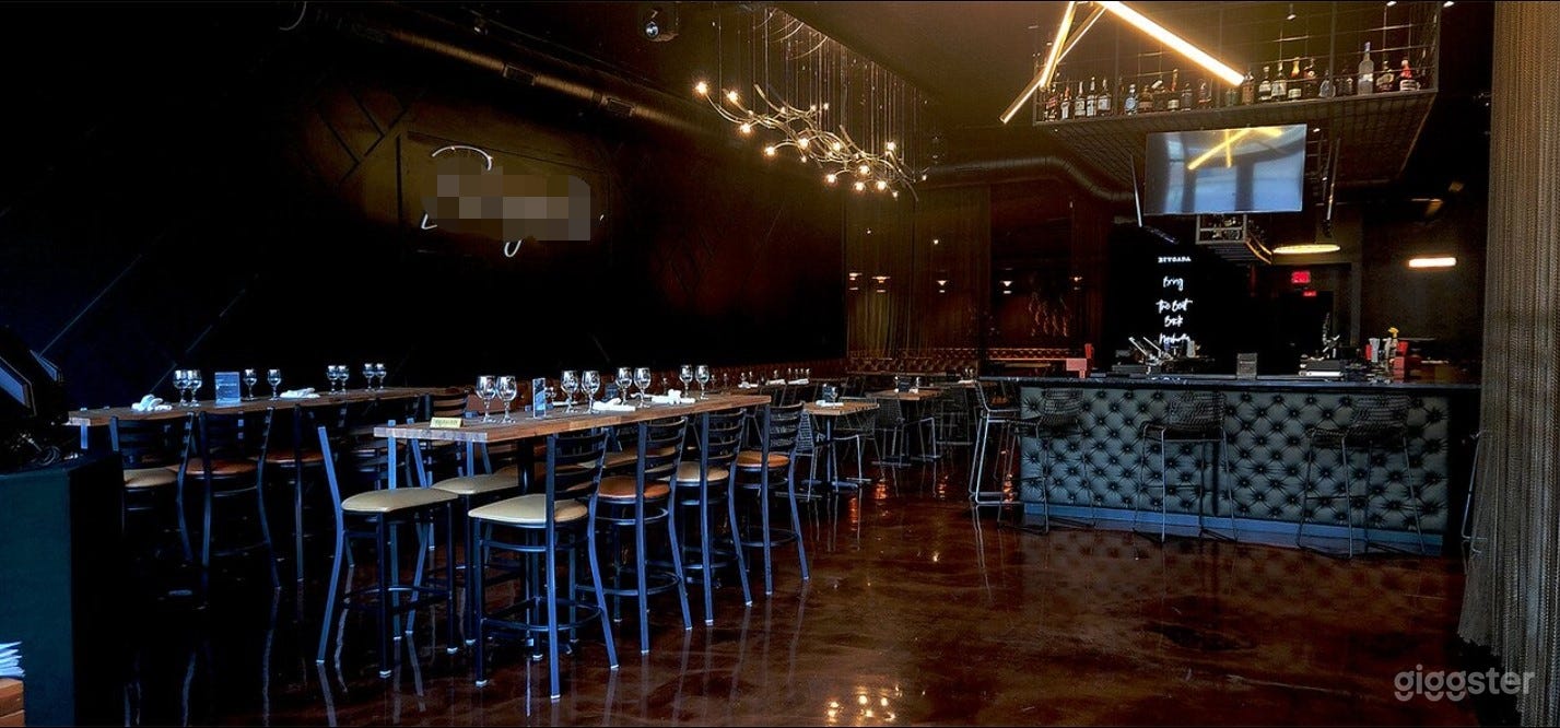 Main VIP Lounge Photo 4