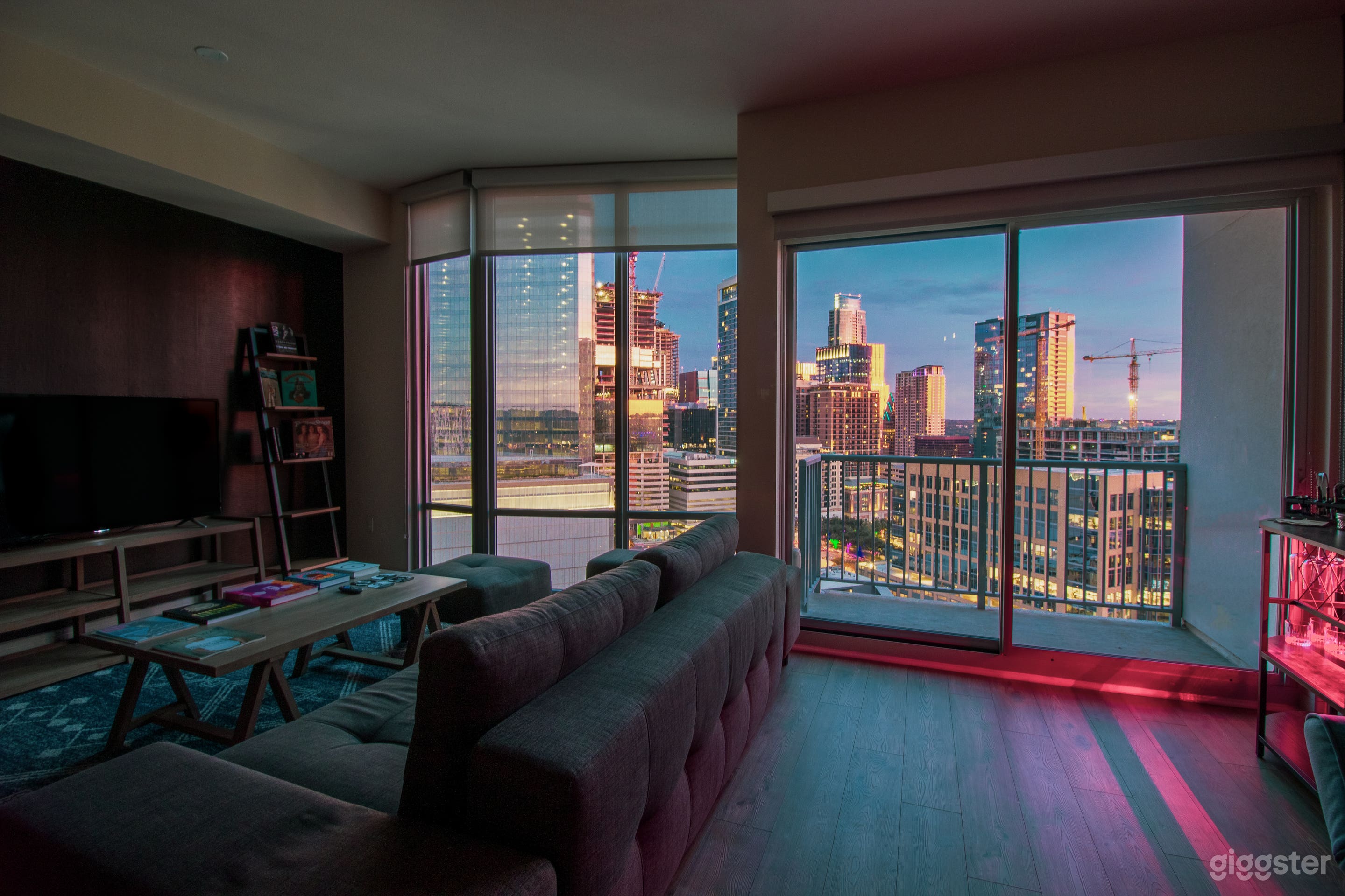 The Stevie Ray DT Austin 21st Floor Highrise Flat Photo 4