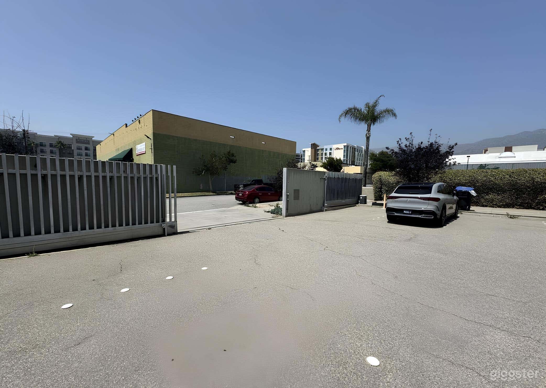 Office Parking Space for Filming Purposes Photo 4