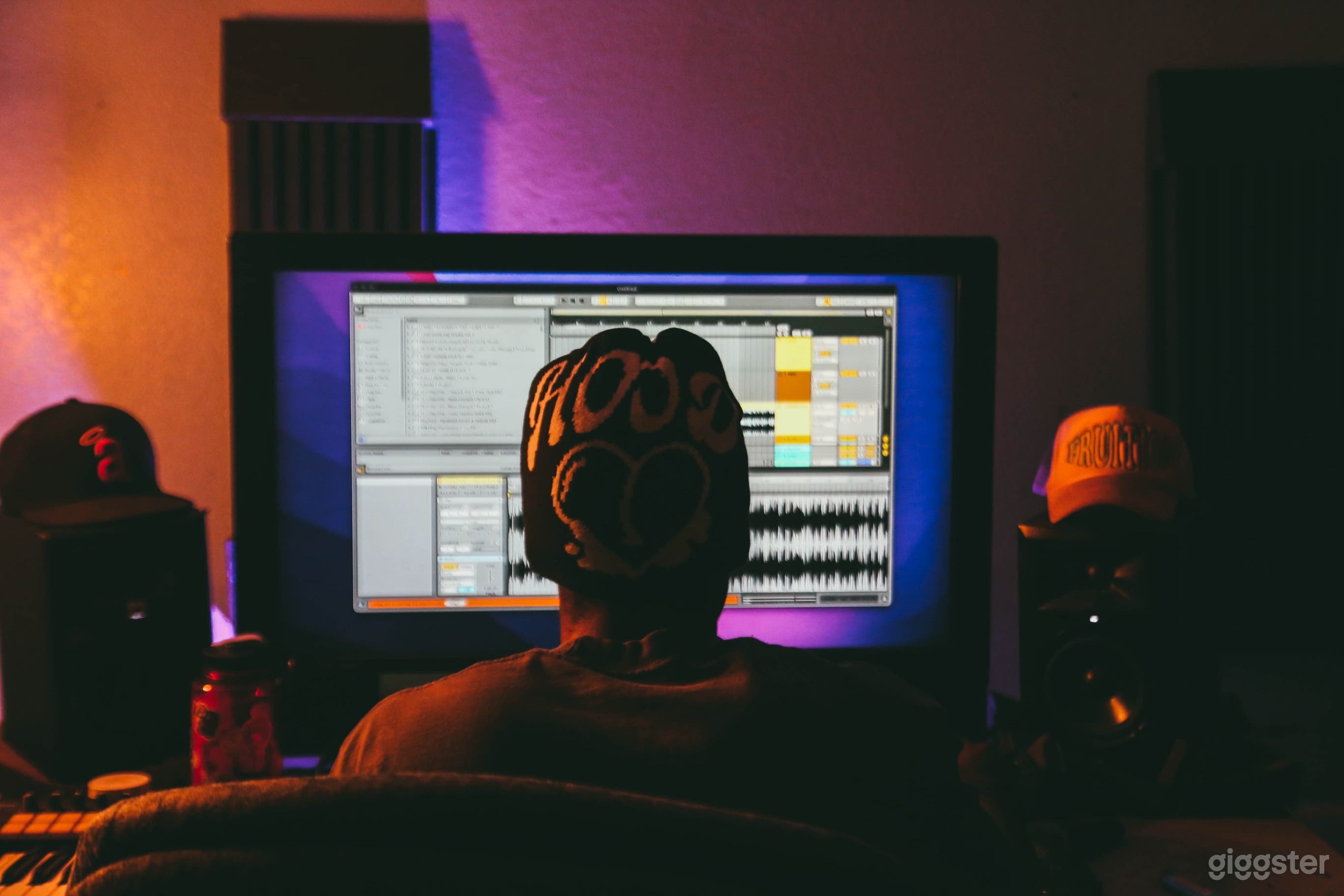 Private Home Recording Studio Photo 1