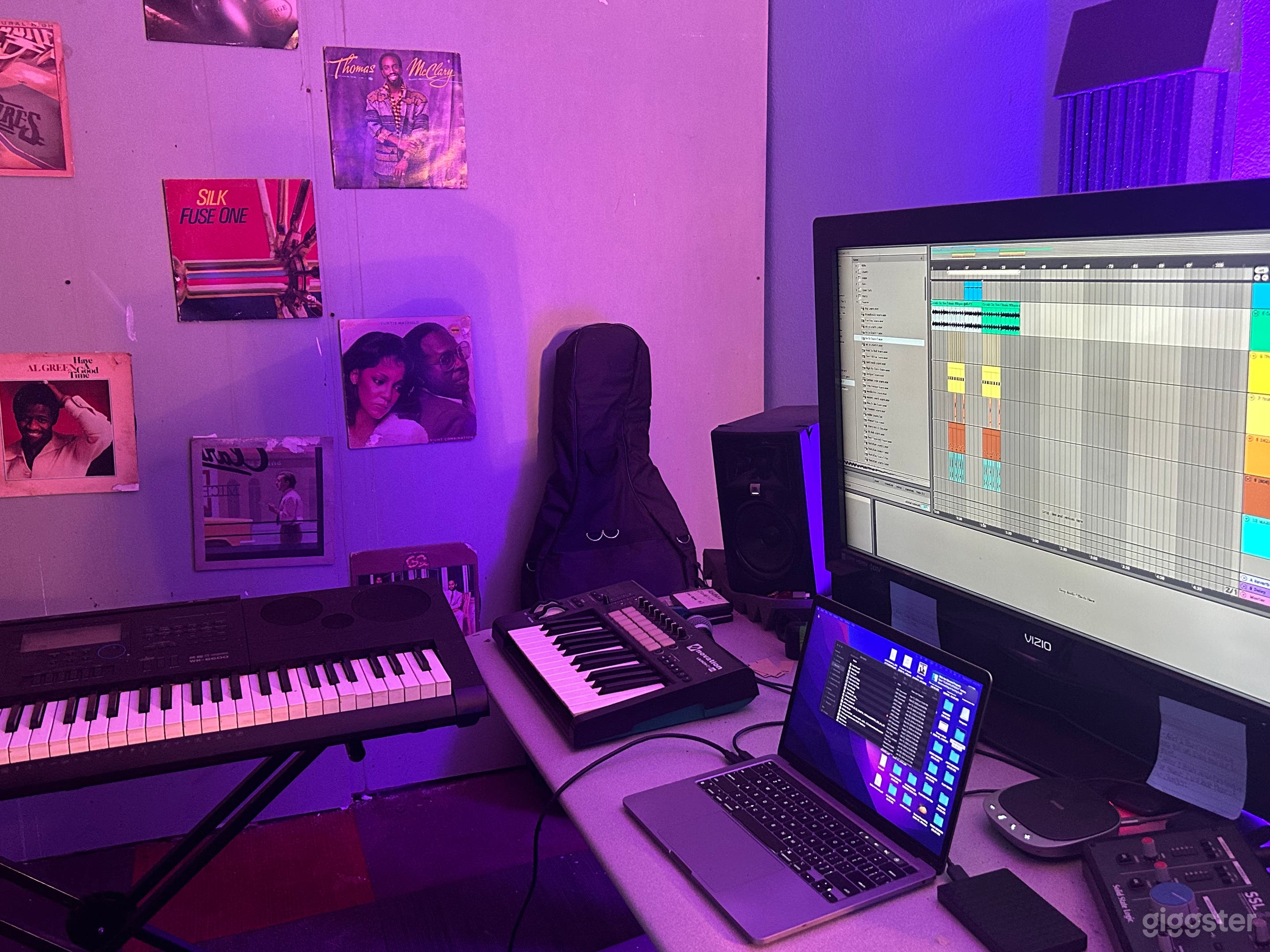 Private Home Recording Studio Photo 2