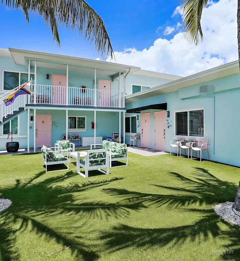  Versatile Boutique Motel with Multiple Shoot-Ready Rooms 