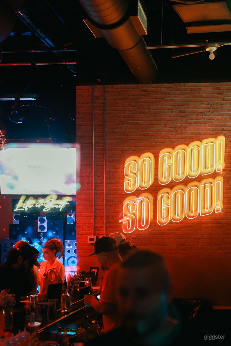  Vibrant Karaoke Bar & Event Venue in the Heart of Wynwood 