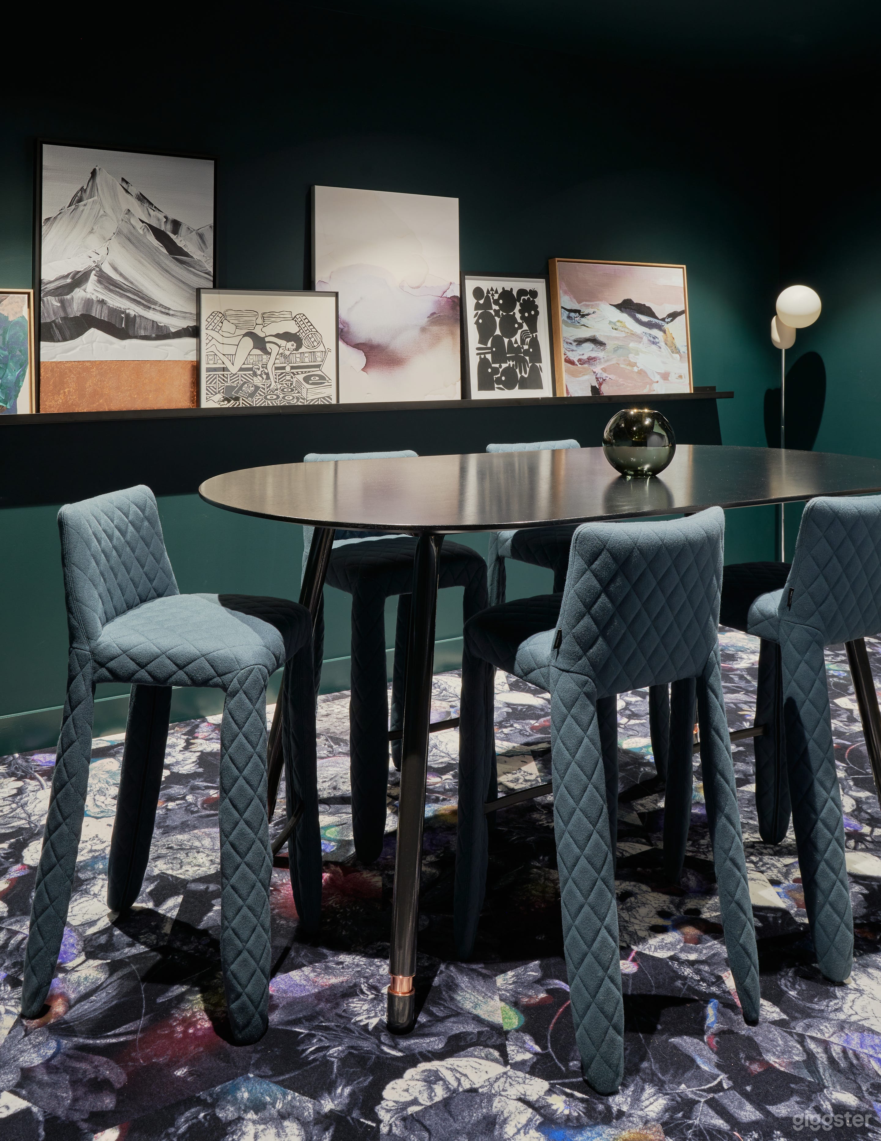 15’-2” x 10’-0”
AV: 55” touch display and connected PC with Teams and Zoom 
video