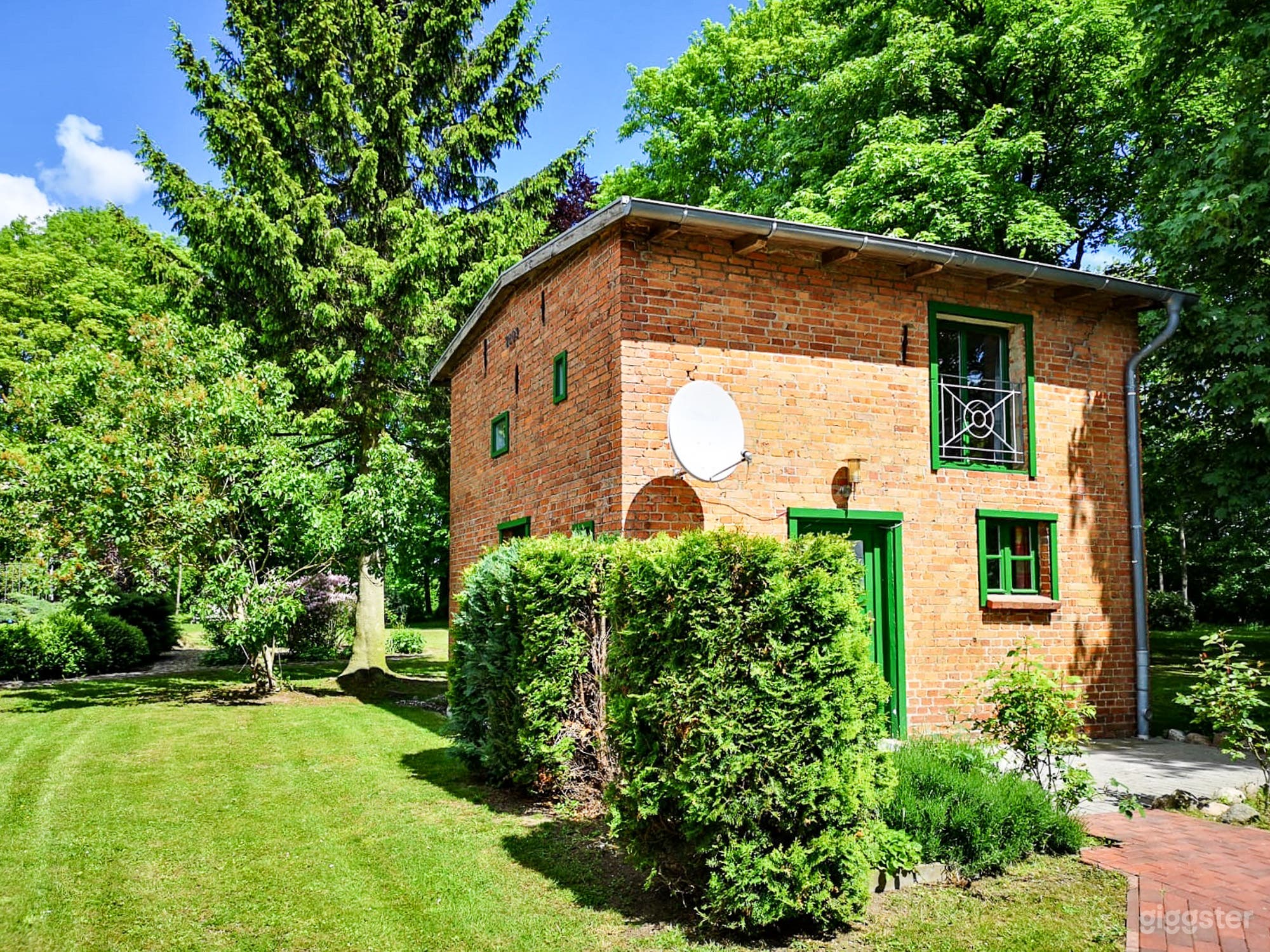  Beautiful estate with 5 hectares of land Photo 3