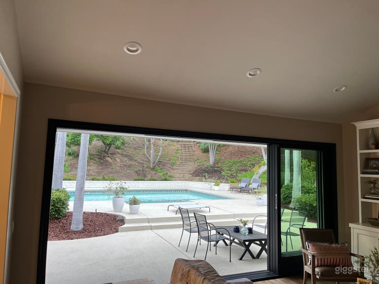  California Hills Ranch House - Dream Kitchen 