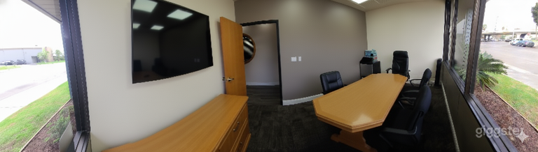  Flexible Meeting Room - FREE PARKING ONSITE 