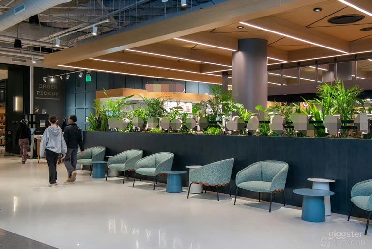  Grand Atrium with Vaulted Ceilings & Sculptural Centerpiece 