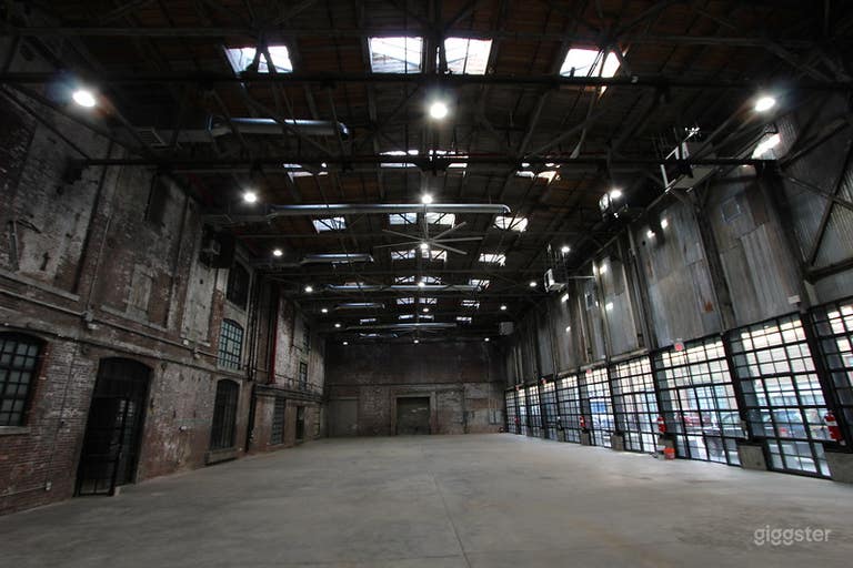   Joker Warehouse 