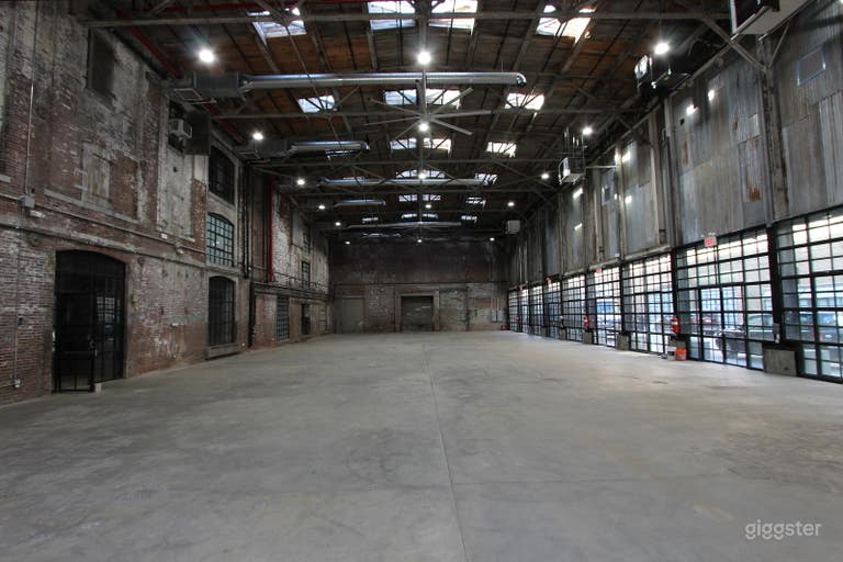   Joker Warehouse 
