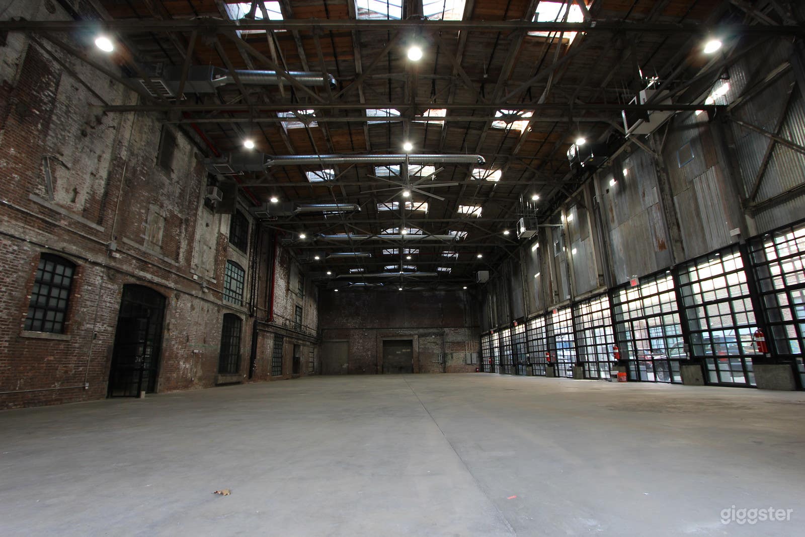  Joker Warehouse Photo 1