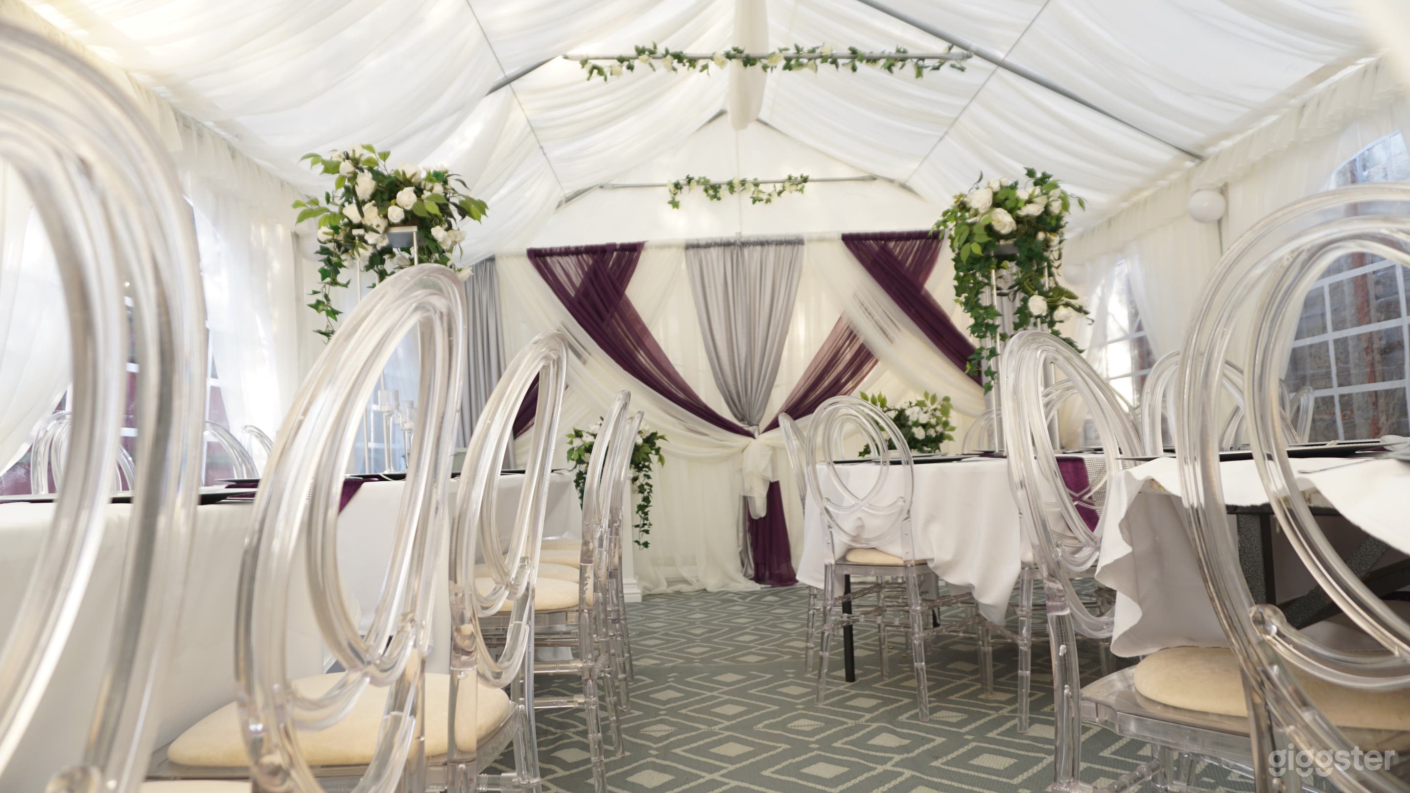 Elegant and Spacious Marquee Photo 3