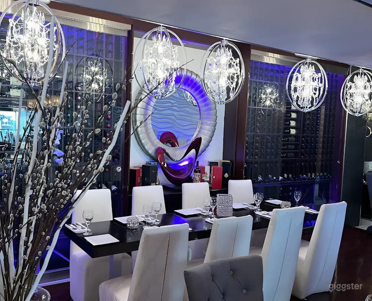  Posh and Contemporary Restaurant | Wine Bar 