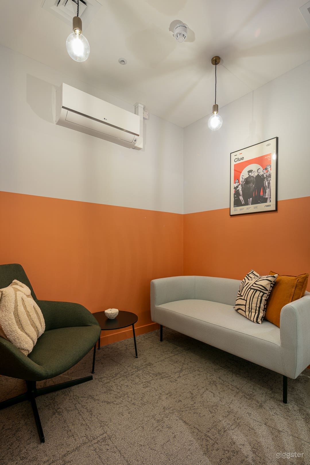 Focus Booth for Meeting and Coaching Session Photo 2