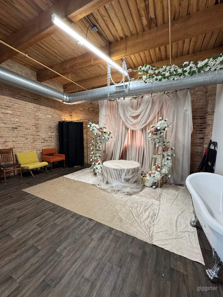  16ft Cyc Wall + Creative Sets & LED Light Wall 