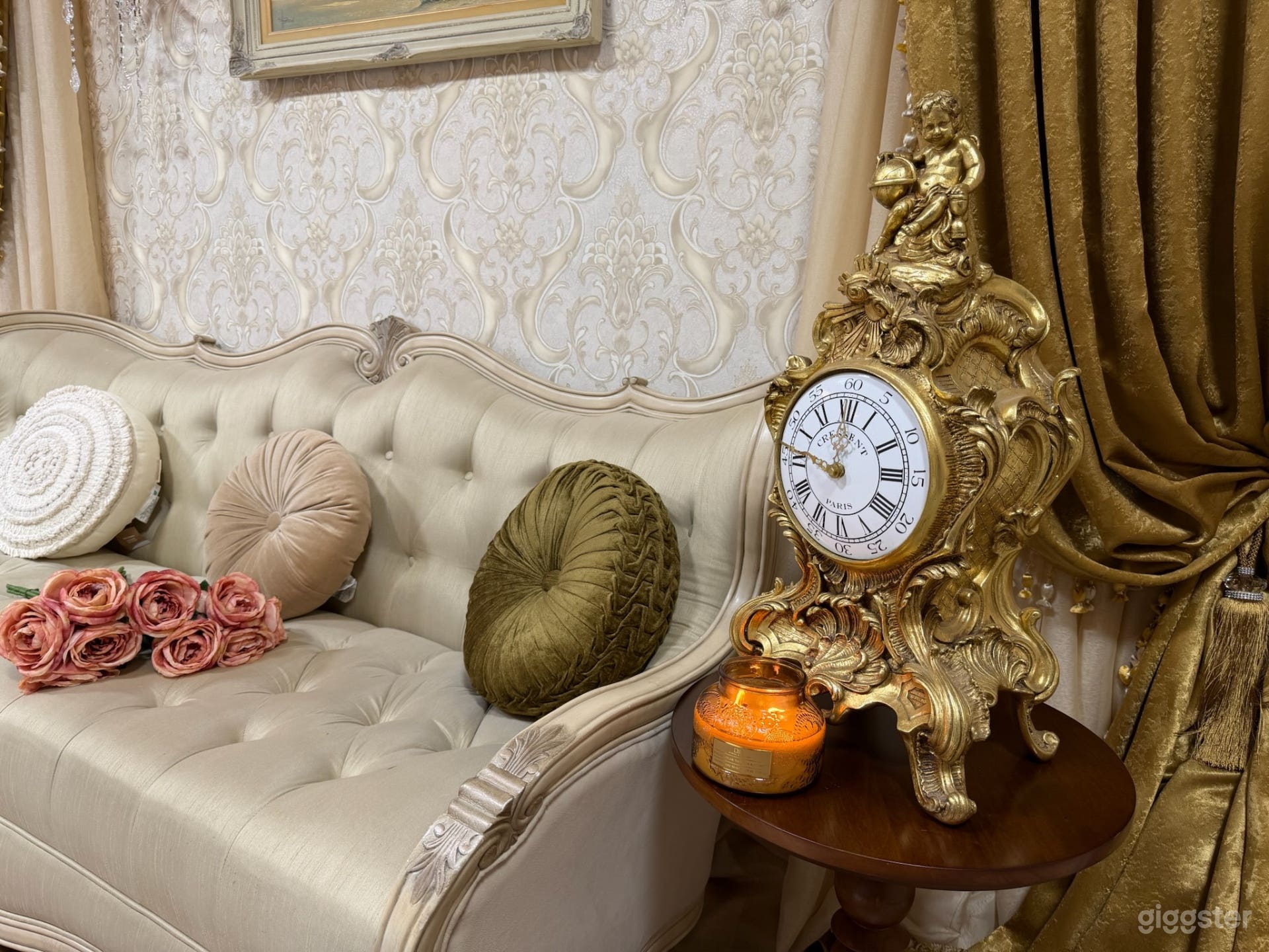 Princess Elegant Vintage Sitting Room - Photo Studio Photo 4