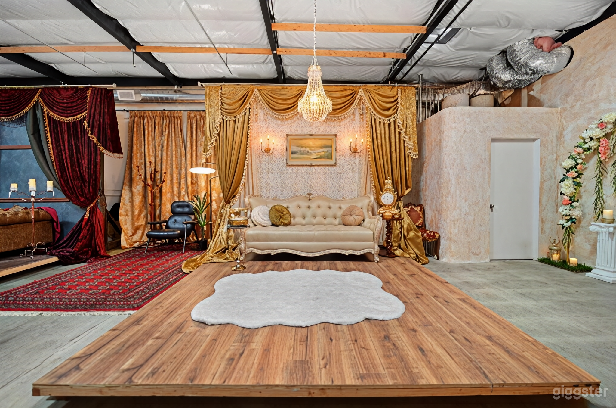 Princess Elegant Vintage Sitting Room - Photo Studio Photo 2