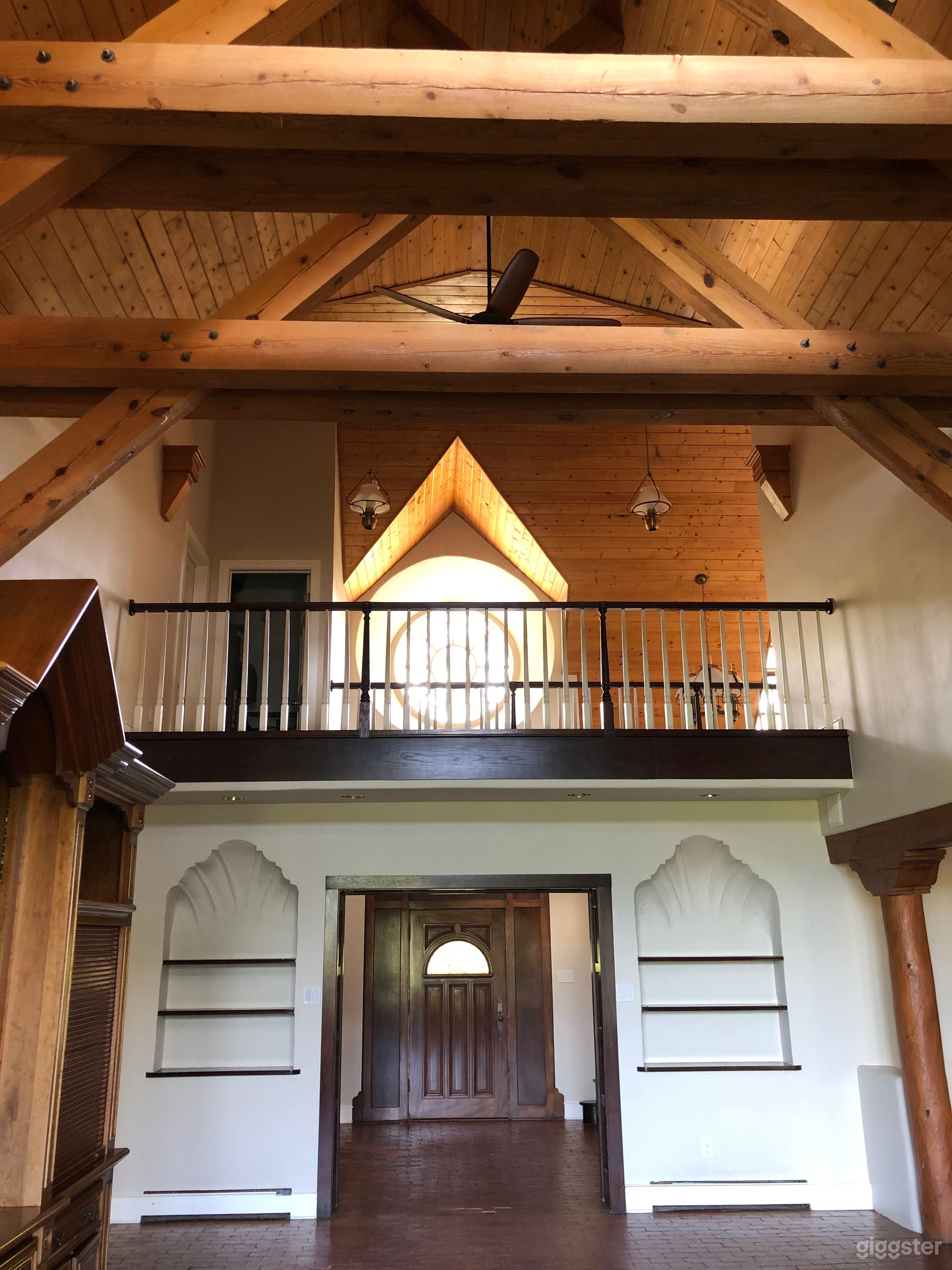 Unique Custom Ranch Farm Estate  Photo 4