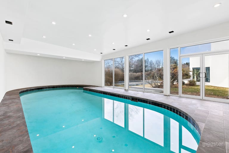  Grand Mansion with Indoor Pool One Hour from NYC 