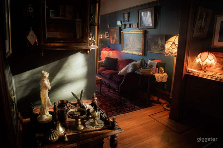  The Thaumaturge's Study - Victorian Photography Space 