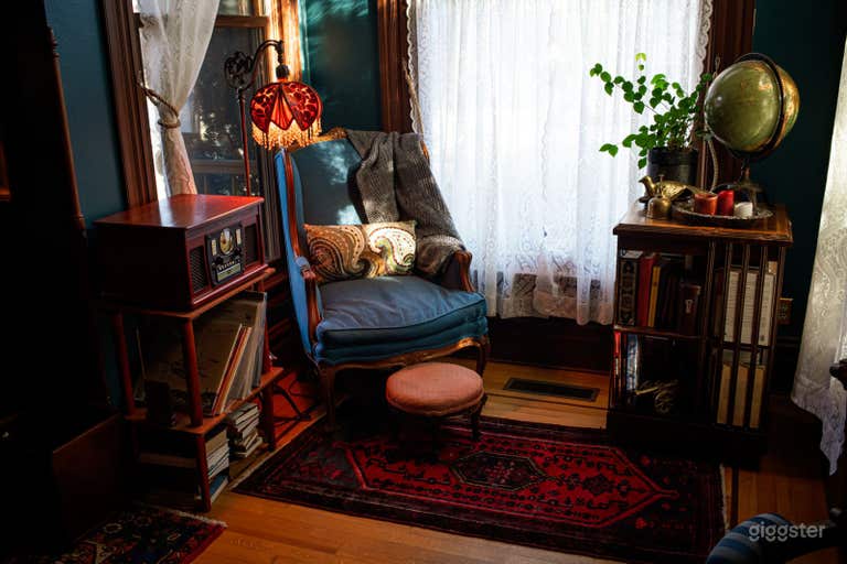  The Thaumaturge's Study - Victorian Photography Space 