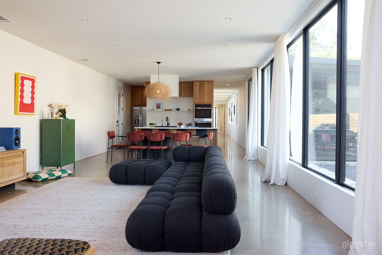 Modern Organic with an Artful Edge Photo 3