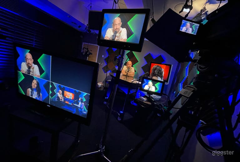  Podcasting Studio with Engineer and Cam Operator 